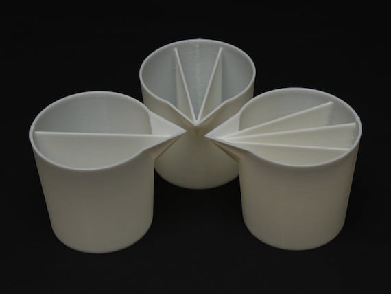 Split Cup Bundle Pointed lip - 2, 3, 4 slots - Choose size 4oz, 8oz, 12oz Fluid Art Tools, Acrylic Pouring, Tree Ring Ribbon Pour