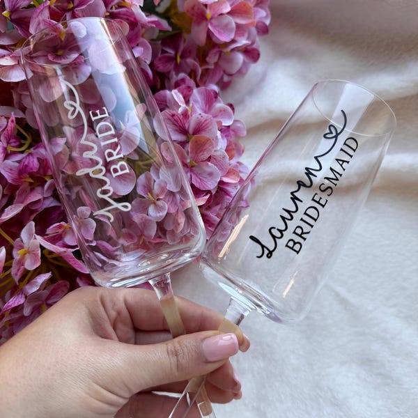 Copas de champán personalizadas para bodas, copas para la novia y las damas de honor.