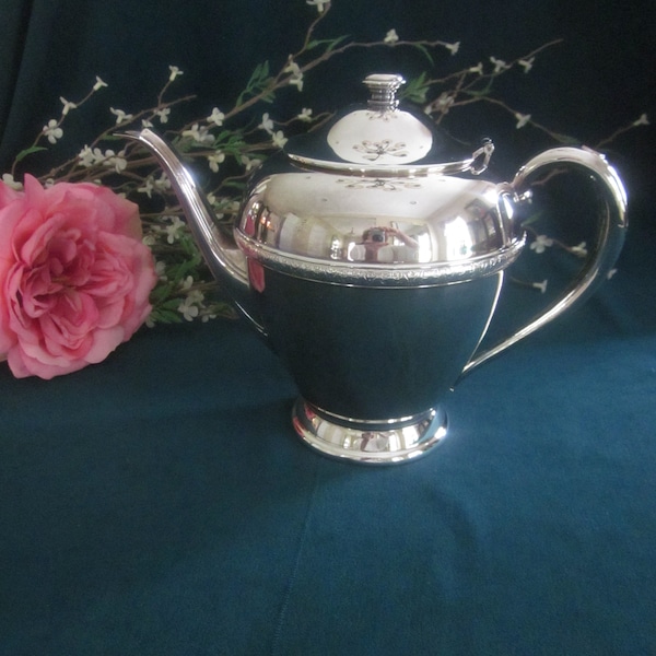 Vintage Silverplated Tea Pot by Oxford Plate EPBM