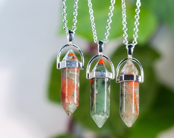 Collier de pierre de sang collier pendentif en cristal collier de pierres précieuses méditation en cristal Point de cristal de quartz pendule de guérison yoga