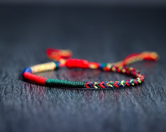 PASSIONE Bracciale buddista tibetano fatto a mano per uomo e donna, braccialetto con filo intrecciato, braccialetto con nodi fortunati, braccialetto yoga e meditazione.