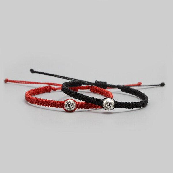 Bracelet tressé tibétain, Lucky Knots, rouge, noir, bracelet tressé en macramé, noeuds tibétains, fil Linhasite, résistant à l'eau, OM Charm.