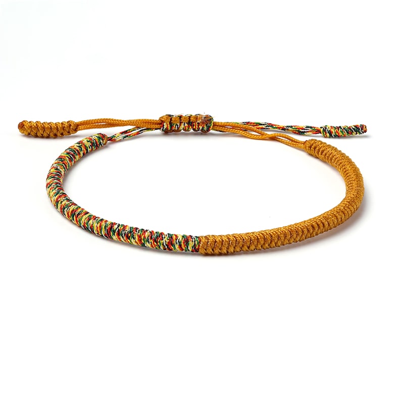 Bracelet bouddhiste, bracelet rouge, bracelet noir, bracelet tibétain fin pour homme et femme, bracelet en corde tressée, bracelet noeuds porte-bonheur image 1