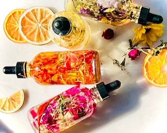 ACEITE CON INFUSIÓN FLORAL•Mejor descanso•Baño de la Diosa•Masaje linfático•Aceites herbarios•Sueños lúcidos•Calmante•Aroterapia•Hechizo de amor•Impulso de la creatividad