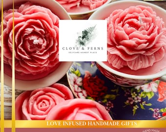 Mystery Teacup Candle Gift Box: Vintage Floral Soy Candle