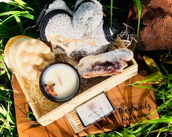 UNISEX CARE PACKAGE| Candle Gift| Self Care Gift| Thinking Of You Gift Box| Wellness Gift| Pamper Hamper| Geode Crystal Gift| Birthday Gift