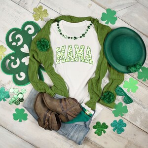 Een Lucky Mama Shirt, Dames St Patty&#39;s T Shirt, St Patrick&#39;s Day Shirt, St Patty&#39;s Mom Shirt, Moederdag Cadeau, Cadeau voor moeder