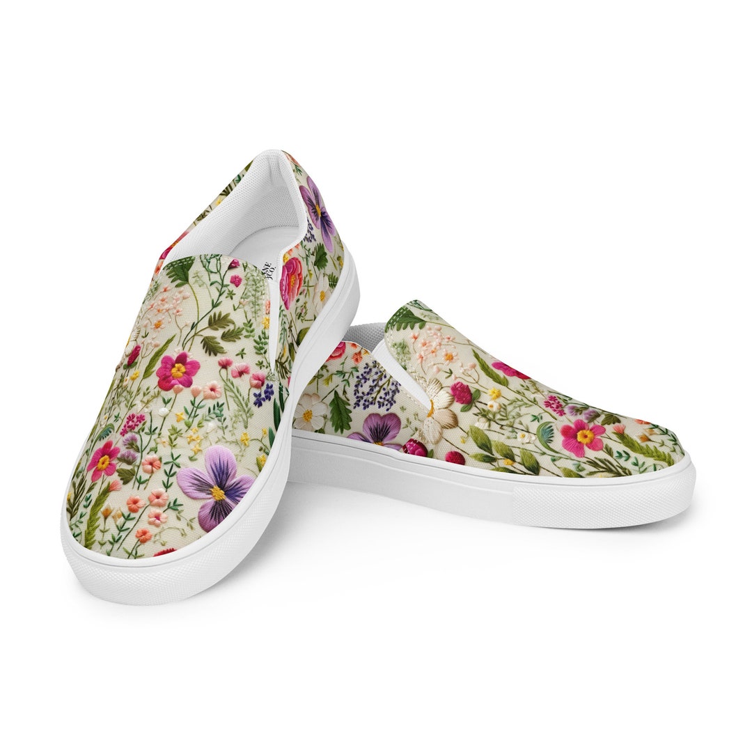 Embroidered Wildflowers Floral Women's Printed Slip-on Canvas