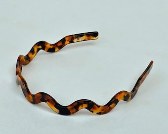 Wavy headband in Light Tortoise, hair accessories, Tortoise shell headband, Slow fashion accessories, premium acetate headband