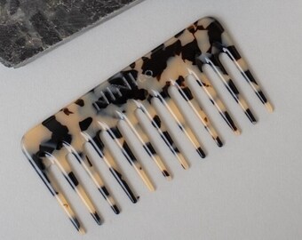 Pente de cabelo em forma de tartaruga branca, acetato de celulose sustentável, tamanho viagem.