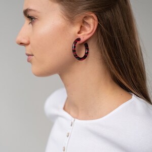 Mary earrings in Night Blue, Small hoop earrings, Pink stripes earrings, Slow fashion earrings, Acetate and Silver jewelry, 925 silver image 2