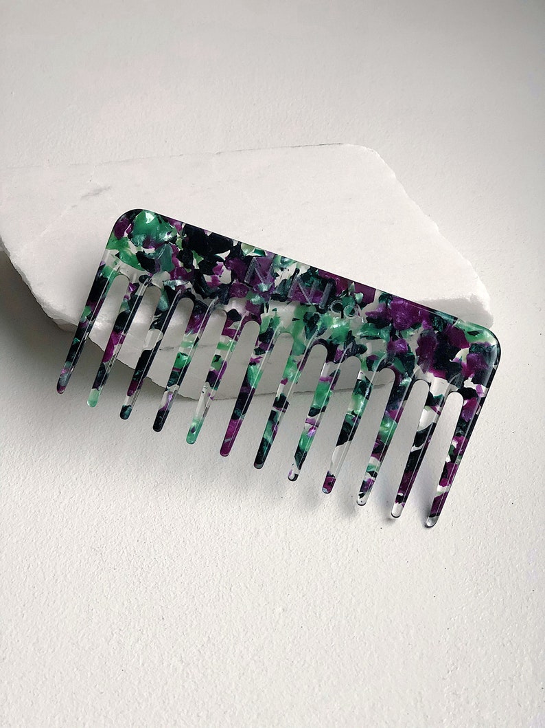Hair comb in Juicy Grape made of cellulose acetate Mom hair accessories, Hair combs travel size, Hair beauty, Perfect mothers day gift image 4