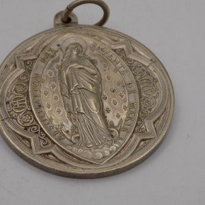 Grand pendant, very old, religious pendant, silver pendant, medallion pendant, christening gift, vintage jewelry, vintage gift