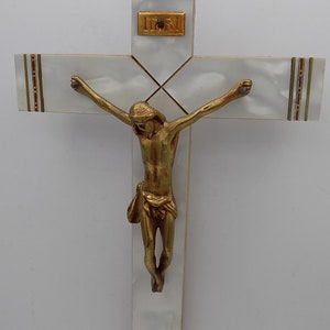 CROSS in Mother of Pearl and Bronze, Antique Cross, Pretty Cross of Jesus Christ, Rare Object, Gift Idea, vintage cross, vintage gift, baptism gift, gift