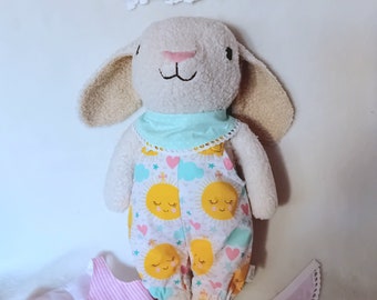 Stofftier Hase - 40cm; Kuscheltier mit Namen und wechselbarer Kleidung