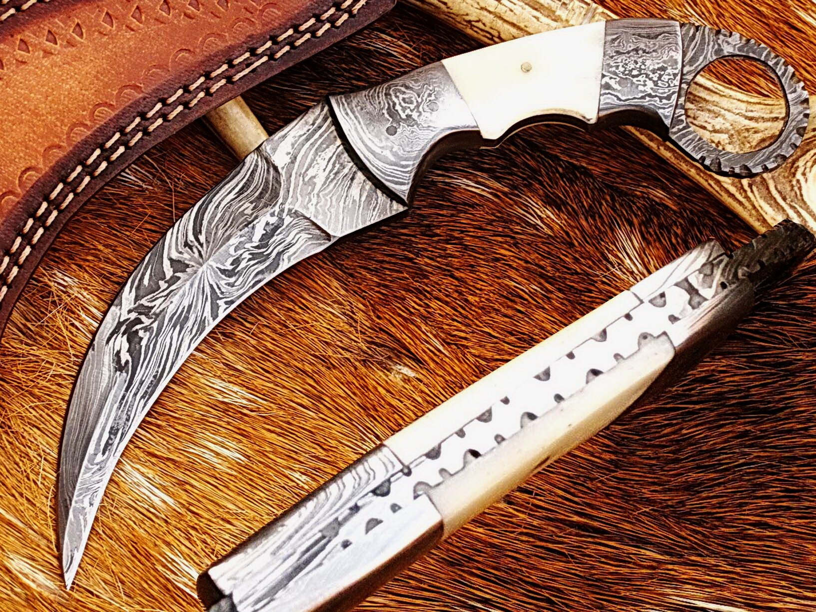 Handmade Damascus hunting karambit knife Handle is made of Etsy