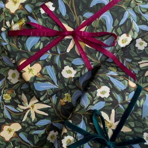 Luxury Old English Wrapping Paper sheet Gift Wrap Christmas paper Floral Natural Birthday Recyclable Wrapping Paper image 3