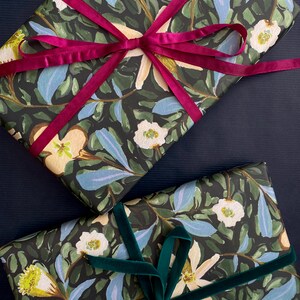 Luxury Old English Wrapping Paper sheet Gift Wrap Christmas paper Floral Natural Birthday Recyclable Wrapping Paper image 5