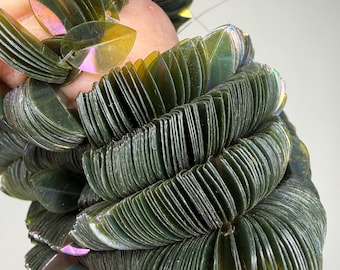 Transparent  Dark Green Leaves/Wings, 14mm x 9mm, 6g