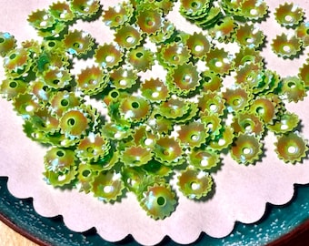 Two Toned Spring Green Cupped Sequin,  6 mm