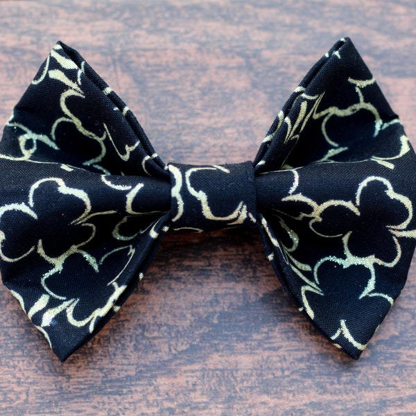 Black and Gold Shamrock Dog Bow Tie- Clover Dog Bow Tie- St. Patrick's Day Dog Bow Tie- Sparkly Dog Bow Tie- Cat Bow Tie- Pet Bow Tie