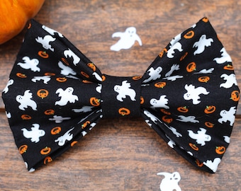 Ghost Dog Bow Tie: Halloween Fall Collar Accessory
