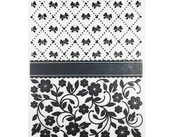2023 NYA Fluga Blomma Bakgrund Präglingsmappar för Scrapbooking Papper Album Kort Tillverkningsmaterial 3D Plast Schabloner Hantverk