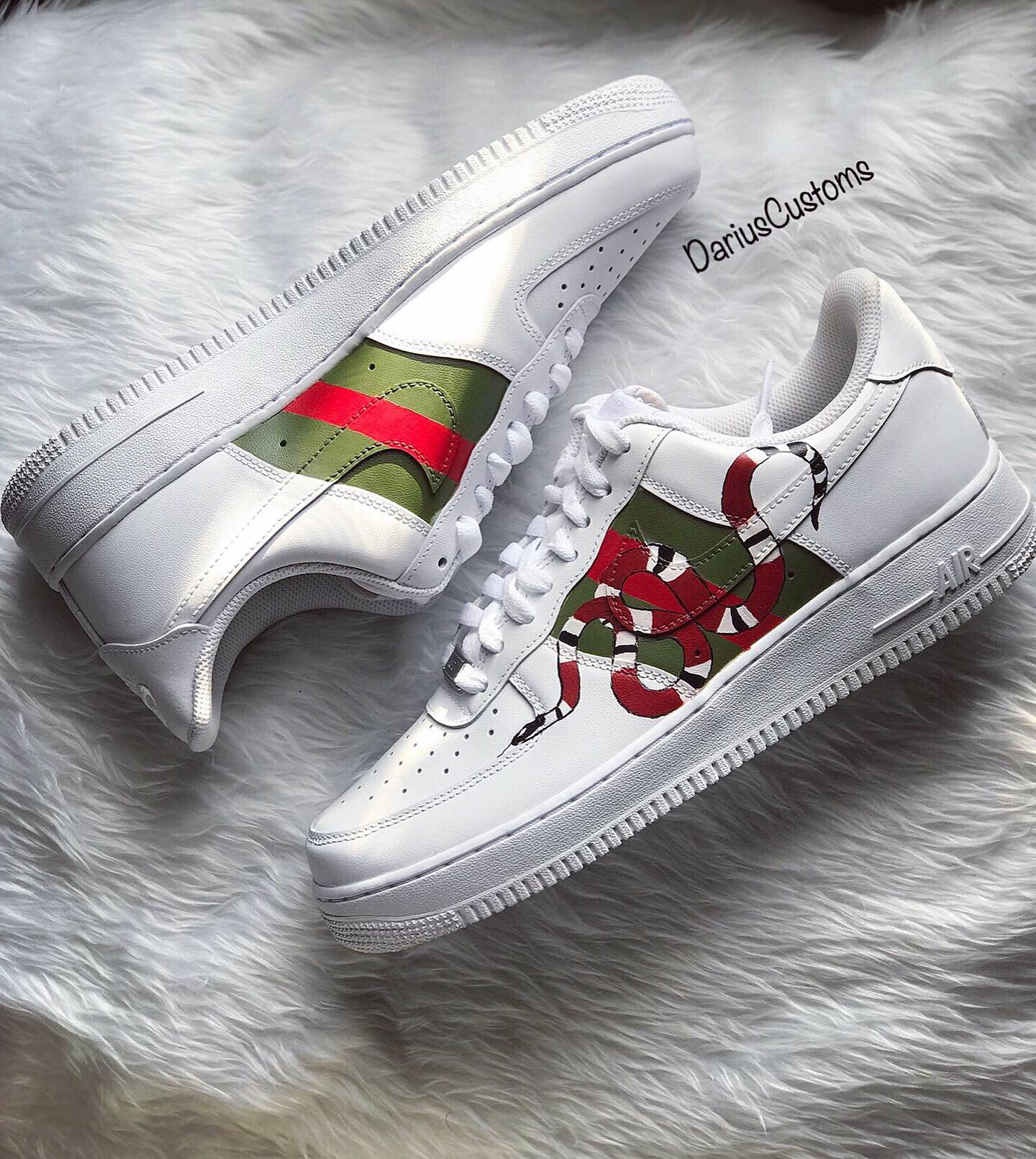 nike gucci snake