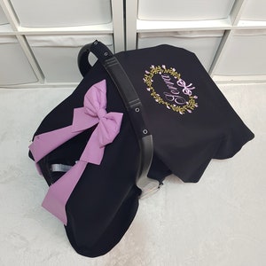 黒とライラックのベビーカーシートカバー 女の子用 ゴールドとライラックの花柄刺繍入り、ベビーカーシートキャノピーカバー 女の子用、女の子のベビーシャワーギフト