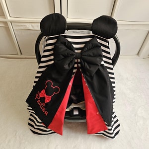 Funda de asiento de coche de Mickey Mouse para bebé niño, funda de asiento de coche de bebé personalizada de Disney en negro y rojo para niño, regalo de baby shower personalizado para niño