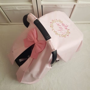 Cubierta de asiento de coche rosa claro para niña con lazo rosa azucarado y bordado de nombre, niña de dosel de asiento de coche personalizada, regalo de niña