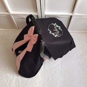 黒とブラッシュピンクのベビーカーシートカバー 女の子用 花柄刺繍入り パーソナライズベビーカーシートキャノピー 女の子用 女の子用 ベビーシャワーギフト