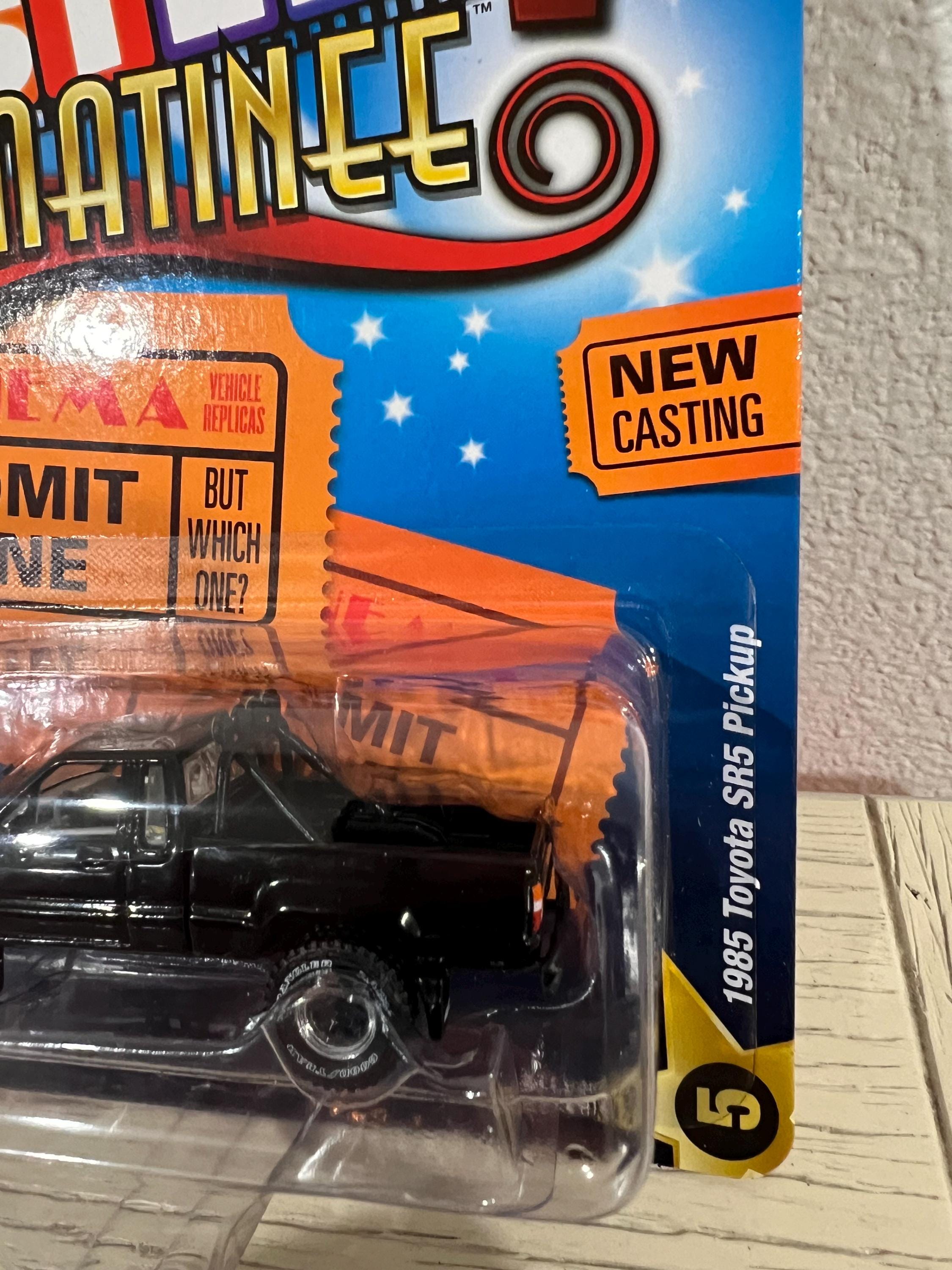 Edición Limitada 1985 Toyota Sr5 Pickup - Johnny Lightning | Meses Sin Interés Juguete Coleccionable 2856 Unidades