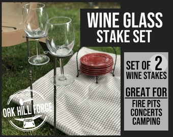 Holds Wine Bottle /& 4 Glasses Camping /& Outdoor Dining VonShef 5pc Outdoor Drink Holder Stakes Set Ideal for Yard Picnic BBQ Beach
