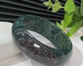 Pulsera de jaspe oceánico de Madagascar de 51 mm con calcedonia verde de ojo celestial de porcelana helada. Un regalo inspirador para ella.