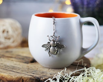 Handmade Bee Tea Infuser Reusable Tea Infuser Novelty Bee Tea Mesh Ball Handmade bee Charm Tea Infuser Bee Loose Leaf Tea Ball Yellow Bee Lovers Gift