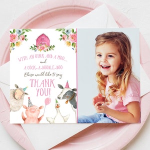 Cartão de agradecimento editável para animais de fazenda, modelo de cartão de agradecimento para aniversário de menina de fazenda com guingão rosa, download instantâneo Corjl 0155