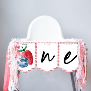 Strawberry Blueberry High Chair Banner Berry Sweet First Birthday 1st Berries Garland High Chair ONE Fruit Party PRINTABLE Digital 0399