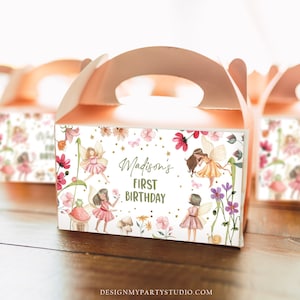Étiquette modifiable de boîte-cadeau d'anniversaire de fée de pignon Fées fantastiques cadeaux d'anniversaire de fille étiquette de boîte de régal fille florale téléchargement imprimable Corjl 0406