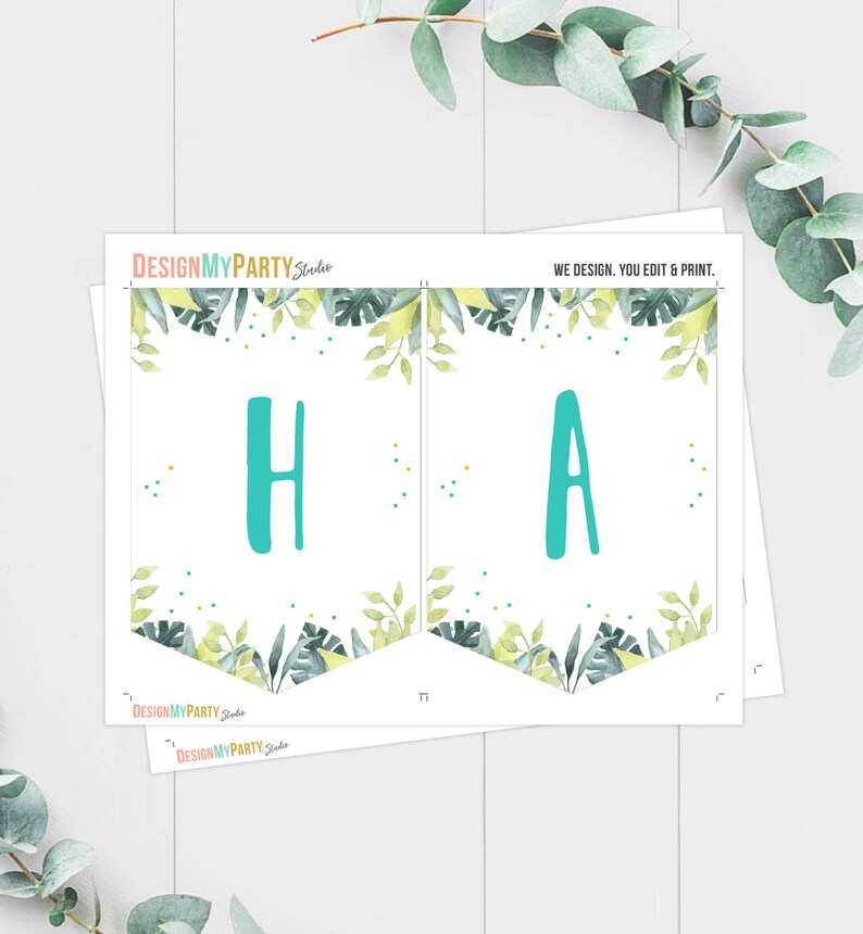 K&ouml;nnte beinhalten: Druckbare Girlande mit den Buchstaben "HA" in T&uuml;rkisblau auf wei&szlig;em Hintergrund. Die Girlande ist mit gr&uuml;nen und gelben Aquarellbl&auml;ttern und Konfetti verziert.