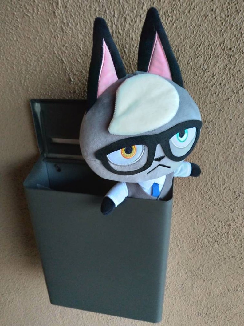 acnh raymond plush