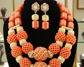 Parure de bijoux africaine en perles de résine : collier, bracelet et boucles d'oreilles de mariage nigérians