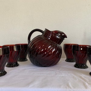 Anchor Hocking Royal Ruby Swirl Pitcher Set With Six (6) Glasses