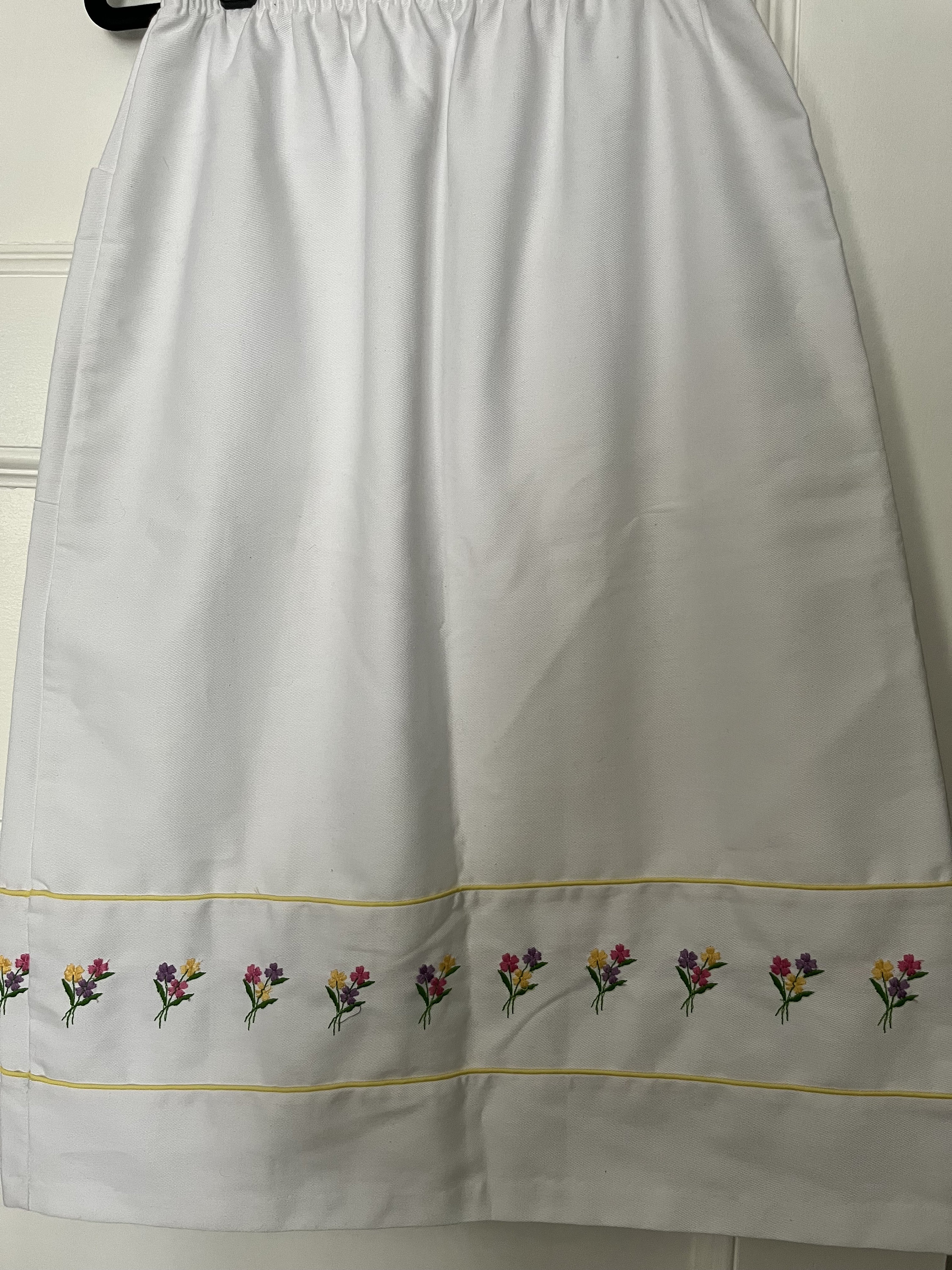 Embroidered flowy skirt