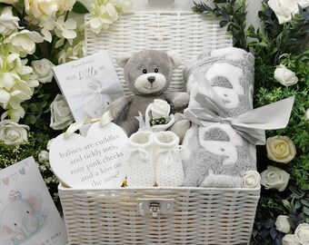 Deluxe Little Lamb Luxury Gift Hamper Basket Set Presented in A Wicker Keepsake Hamper