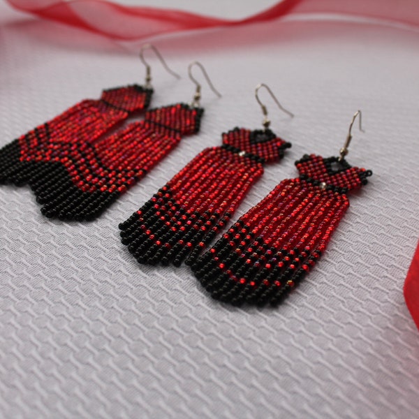 Red dress beaded earrings, fringe earrings, Chandelier Earrings,red dress earrings,Red dangle earrings,Long Earrings