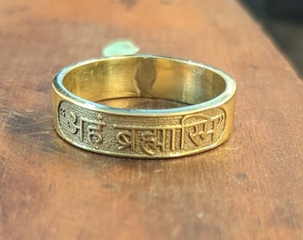 Sanskrit Mantra "AHM BRAHMASHMI" Bague en argent sterling, bague simple en argent, bague mantra en argent, cadeaux pour elle