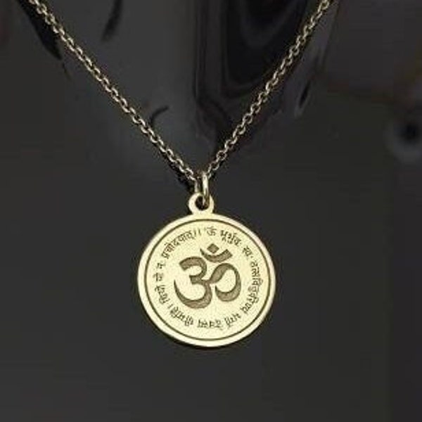 Gayatri Mantra Om Pendant, Handmade Silver Pendant, 925 Sterling Silver Pendant, Designer Om Pendant, Om pendant Necklace, Handmade gift