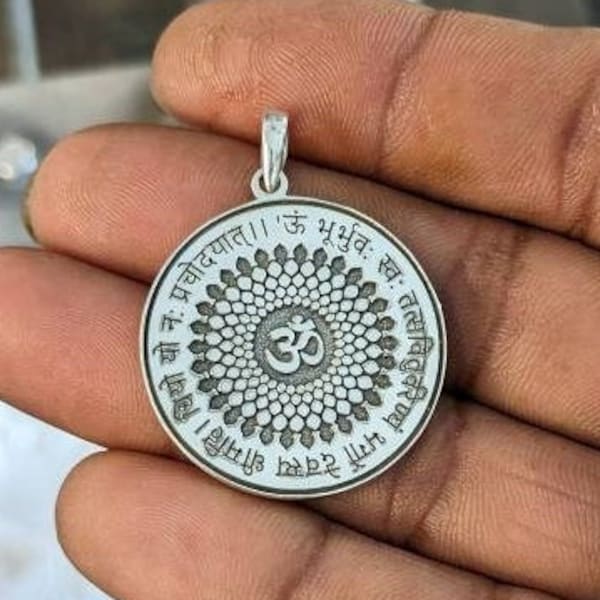 Pendentif délicat « OM » en argent sterling 925, chakra unisexe, bouddha guéri, yoga spirituel, collier pendentif om, cadeau bijoux