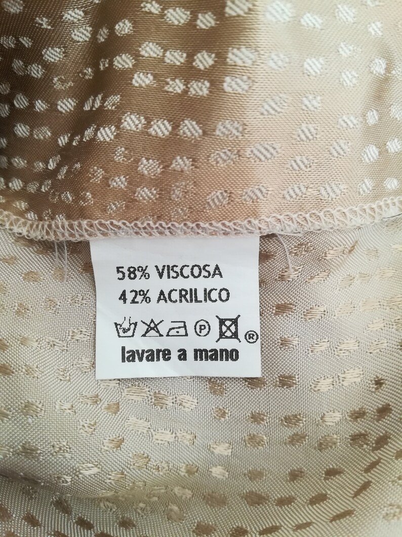 Vintage Champagne coloured Shirt with soft white spots all over Size 42 IT